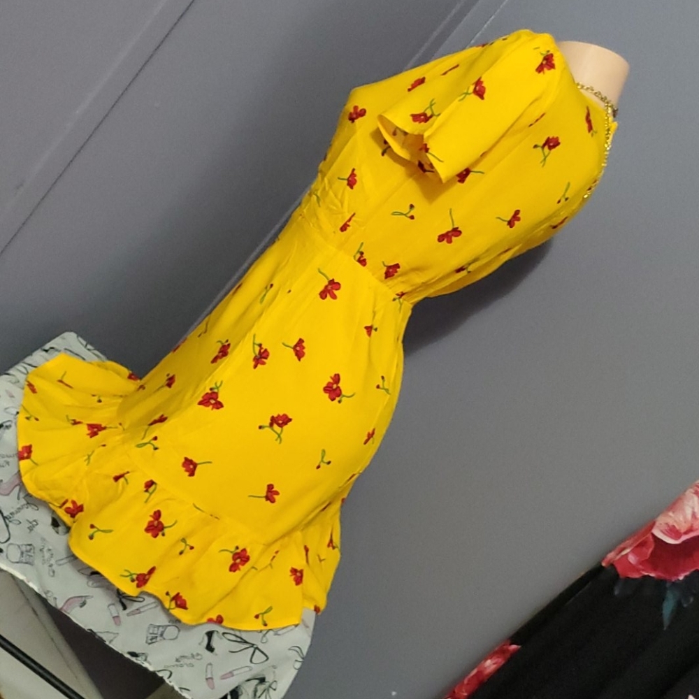 Stunning Yellow Floral Summer Dress MUST SEE - Picture 5 of 8